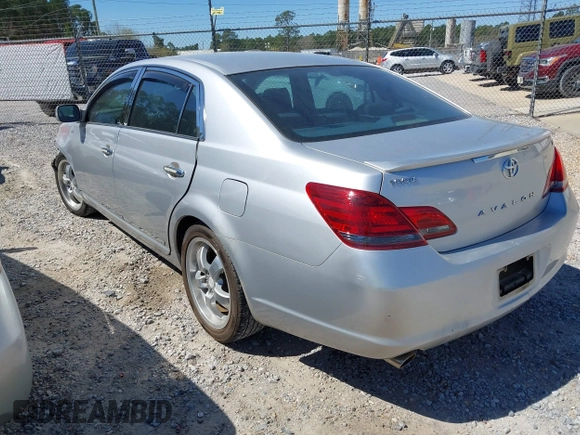 2008 Toyota Avalon XL with VIN 4T1BK36B58U323196, listed as a IAAI auction lot 41840838 with 162,683 mi miles. Bid and sale history available at carsss.com. Image 3.
