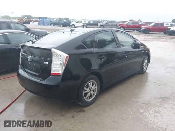 2010 Toyota Prius II with VIN JTDKN3DU1A0152394, listed as a IAAI auction lot 42038271 with 183,982 mi miles. Bid and sale history available at carsss.com. Image 4.