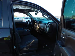 2018 Chevrolet Silverado 1500 LT with VIN 1GCVKREC1JZ292441, listed as a IAAI auction lot 41074213 with 146,607 mi miles. Bid and sale history available at carsss.com. Image 5.