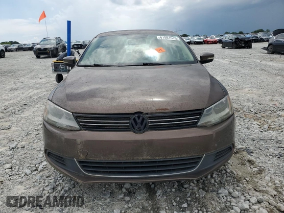 2014 Volkswagen Jetta TDI w/Premium/Nav с VIN 3VWLL7AJ8EM253721, выставлен на аукционе Copart как лот 61551515 с пробегом 155 745 миль миль и Чистый • Clean title. История ставок и продаж доступна на DreamBid. Изображение 5.