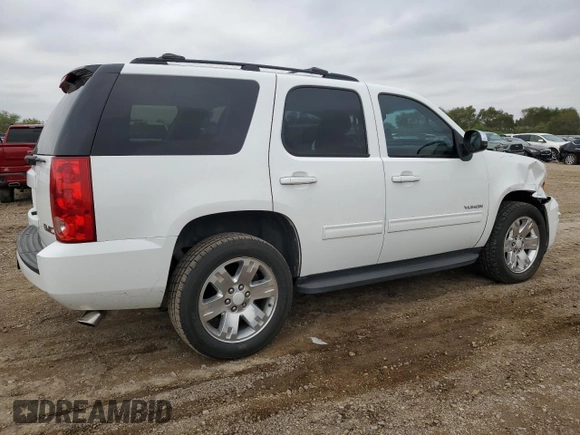 2013 GMC Yukon SLE with VIN 1GKS1AE04DR205296, listed as a Copart auction lot 83853164 with 111,408 mi miles and Salvage Title. Bid and sale history available at carsss.com. Image 3.