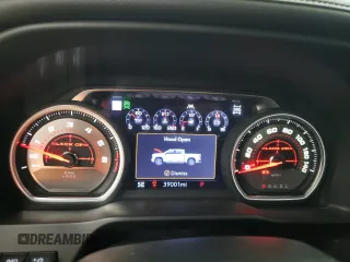 2020 Chevrolet Silverado 1500 LTZ with VIN 1GCUYGEL2LZ104009, listed as a Copart auction lot 68456944 with 39,001 mi miles and Salvage Title. Bid and sale history available at DreamBid. Image 9.