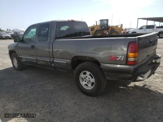 2000 Chevrolet Silverado 1500 LS with VIN 2GCEK19T1Y1279493, listed as a Copart auction lot 53395005 with 236,146 mi miles and Clean Title. Bid and sale history available at carsss.com. Image 2.