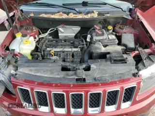 2017 Jeep Compass Sport z VIN 1C4NJCBA2HD123264, wystawiony jako Copart lot #45902185 z przebiegiem 103 081 mil mil oraz Szkoda całkowita • Salvage title. Historia ofert i sprzedaży dostępna na DreamBid. Obrazek 12.