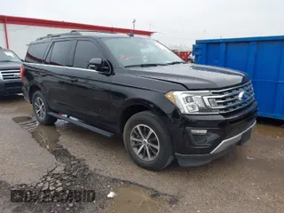 2020 Ford Expedition XLT with VIN 1FMJU1HT7LEA25705, listed as a IAAI auction lot 41852753 with 54,445 mi miles. Bid and sale history available at carsss.com. Image 1.