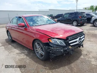 2018 Mercedes-Benz E 300 with VIN WDDZF4JB5JA473388, listed as a IAAI auction lot 42615222 with 26,466 mi miles and . Bid and sale history available at DreamBid. Image 1.