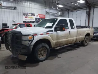 2015 Ford F-250 XLT with VIN 1FT7X2B68FEC25138, listed as a IAAI auction lot 38075714 with Not provided miles and . Bid and sale history available at DreamBid. Image 19.