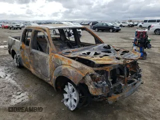 2020 Nissan Frontier SV z VIN 1N6ED0EA6LN722198, wystawiony jako Copart lot #60571911 z przebiegiem Nie podano mil oraz Nie do naprawy • Non repairable. Historia ofert i sprzedaży dostępna na DreamBid. Obrazek 1.