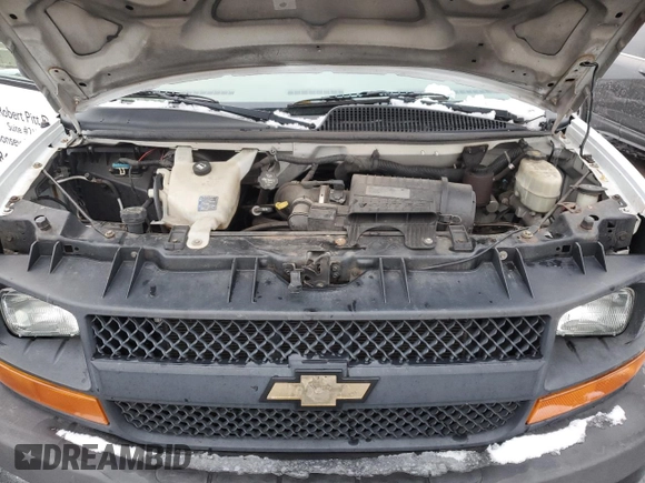 2017 Chevrolet Express Cargo Van with VIN 1GCWGBFF4H1122833, listed as a Copart auction lot 85538934 with 0 mi miles and Salvage Title. Bid and sale history available at carsss.com. Image 12.
