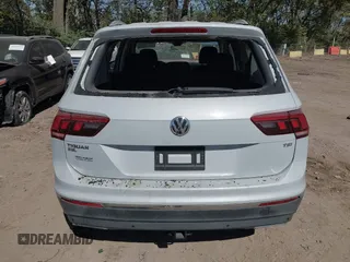 2018 Volkswagen Tiguan SEL Premium with VIN 3VV5B7AX5JM004713, listed as a IAAI auction lot 40498843 with 92,256 mi miles and . Bid and sale history available at DreamBid. Image 16.