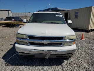 2005 Chevrolet Tahoe LS with VIN 1GNEC13T85J110005, listed as a Copart auction lot 74906884 with 433,460 mi miles and Salvage Title. Bid and sale history available at carsss.com. Image 5.