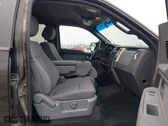2014 Ford F-150 XL with VIN 1FTFW1CF1EKD11916, listed as a IAAI auction lot 41760535 with 137,271 mi miles. Bid and sale history available at carsss.com. Image 5.