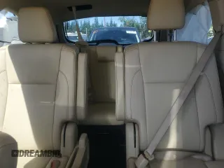 2019 Toyota Highlander SE z VIN 5TDJZRFH5KS605448, wystawiony jako Copart lot #61974075 z przebiegiem 81 636 mil mil oraz Szkoda całkowita • Salvage title. Historia ofert i sprzedaży dostępna na DreamBid. Obrazek 10.