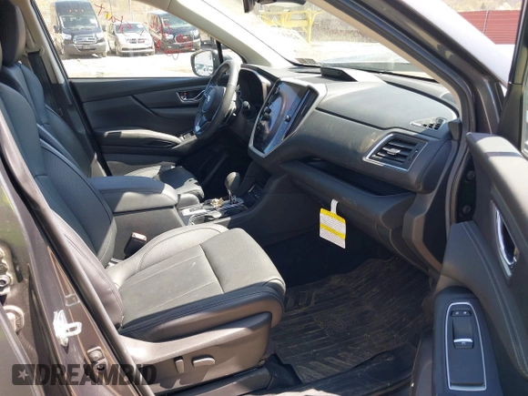 2024 Subaru Ascent Limited z VIN 4S4WMAUD8R3402275, wystawiony jako IAAI lot #42032021 z przebiegiem 25 212 mil mil oraz . Historia ofert i sprzedaży dostępna na DreamBid. Obrazek 5.