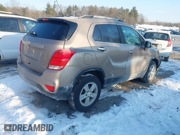 2018 Chevrolet Trax LT with VIN 3GNCJPSB1JL204447, listed as a IAAI auction lot 41412002 with 130,654 mi miles. Bid and sale history available at carsss.com. Image 4.