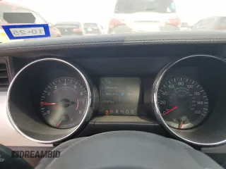 2016 Ford Mustang EcoBoost z VIN 1FA6P8TH7G5285000, wystawiony jako Copart lot #53857645 z przebiegiem 71 193 mil mil oraz Czysty tytuł • Clean title. Historia ofert i sprzedaży dostępna na DreamBid. Obrazek 9.