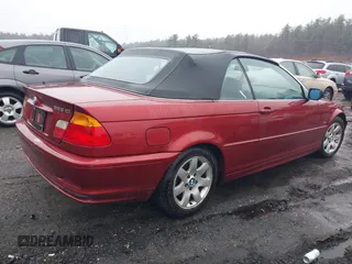 2001 BMW 3 Series 325Ci with VIN WBABS33491JY57204, listed as a IAAI auction lot 41854563 with 146,985 mi miles. Bid and sale history available at carsss.com. Image 4.