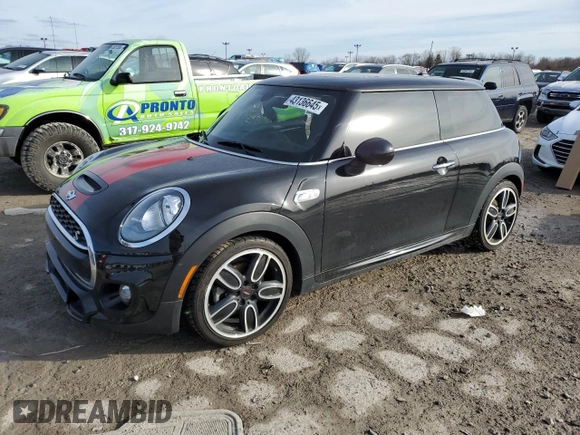2018 MINI Hardtop Cooper S with VIN WMWXP7C55J2A48111, listed as a Copart auction lot 43136645 with 33,675 mi miles and Salvage Title. Bid and sale history available at DreamBid. Image 1.