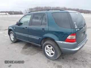 1999 Mercedes-Benz M 320/430/500 with VIN 4JGAB54E8XA055359, listed as a IAAI auction lot 41808170 with 161,573 mi miles and . Bid and sale history available at DreamBid. Image 3.