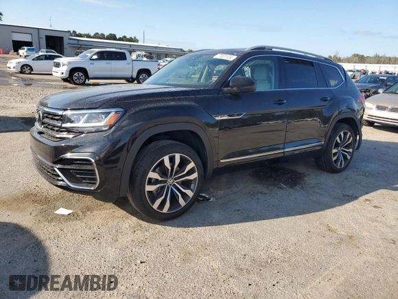 2021 Volkswagen Atlas SEL Premium R-Line z VIN 1V2FR2CA7MC573917, wystawiony jako Copart lot #77831124 z przebiegiem 28 278 mil mil oraz Szkoda całkowita • Salvage title. Historia ofert i sprzedaży dostępna na DreamBid. Obrazek 1.