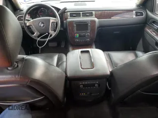 2011 GMC Yukon Denali with VIN 1GKS1EEF1BR213509, listed as a Copart auction lot 78236964 with 133,410 mi miles and Salvage Title. Bid and sale history available at carsss.com. Image 8.