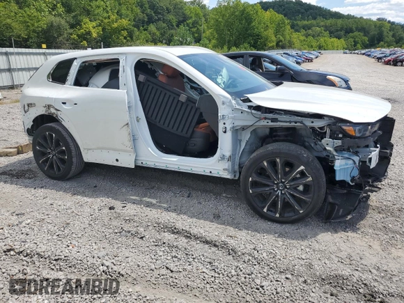 2024 Mazda CX-50 2.5 Turbo with VIN 7MMVABXY8RN203177, listed as a Copart auction lot 66533724 with Not provided miles and Salvage title. Bid and sale history available at DreamBid. Image 4.
