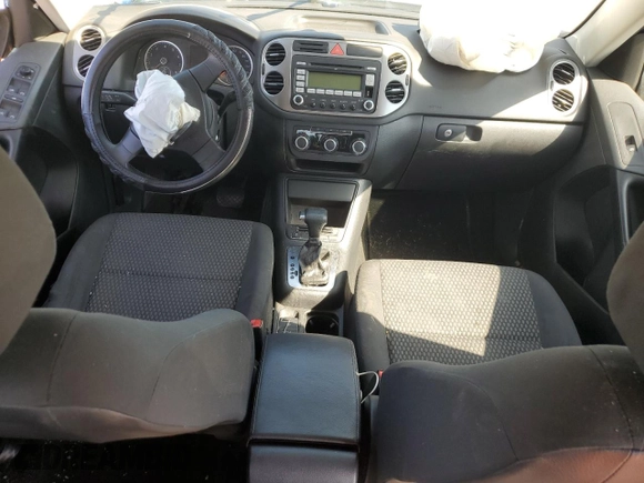 2010 Volkswagen Tiguan SEL with VIN WVGAV7AX3AW002314, listed as a Copart auction lot 50514374 with Not provided miles and Salvage title. Bid and sale history available at DreamBid. Image 8.