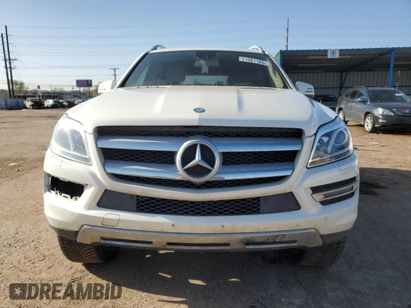 2014 Mercedes-Benz GL 450 z VIN 4JGDF7CE0EA395164, wystawiony jako Copart lot #51081185 z przebiegiem 92 321 mil mil oraz Szkody całkowita. Historia ofert i sprzedaży dostępna na DreamBid. Obrazek 5.