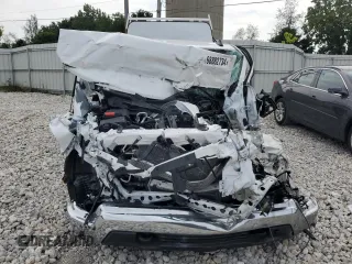 2024 Chevrolet Silverado 1500 LT with VIN 1GCUDDE83RZ262101, listed as a Copart auction lot 68882734 with 0 mi miles and Non Repairable. Bid and sale history available at carsss.com. Image 5.