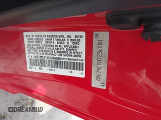 2005 Honda Civic VP z VIN 1HGEM221X5L066980, wystawiony jako IAAI lot #42097317 z przebiegiem 247 593 mil mil oraz . Historia ofert i sprzedaży dostępna na DreamBid. Obrazek 9.