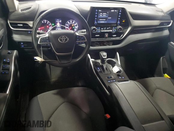 2022 Toyota Highlander LE z VIN 5TDBZRBH8NS596792, wystawiony jako Copart lot #56416845 z przebiegiem 40 761 mil mil oraz Szkoda całkowita • Salvage title. Historia ofert i sprzedaży dostępna na DreamBid. Obrazek 8.