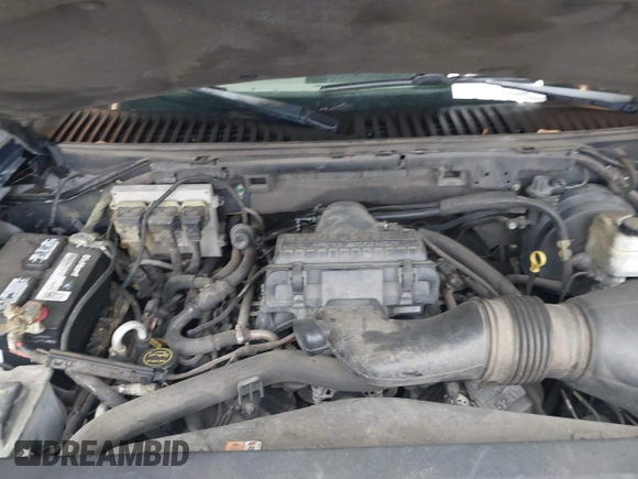 2005 Ford Expedition Eddie Bauer with VIN 1FMPU17585LA92339, listed as a IAAI auction lot 41840325 with 237,470 mi miles and . Bid and sale history available at DreamBid. Image 10.