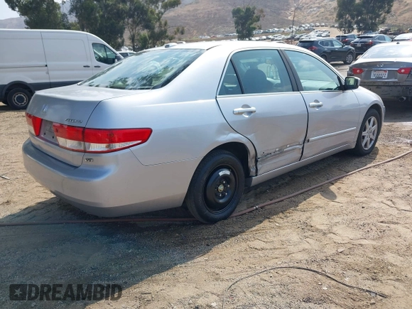2004 Honda Accord EX z VIN 1HGCM66504A028003, wystawiony jako IAAI lot #42356809 z przebiegiem 227 182 mil mil oraz . Historia ofert i sprzedaży dostępna na DreamBid. Obrazek 4.