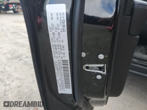 2019 Jeep Cherokee Latitude Plus with VIN 1C4PJMLB9KD191316, listed as a Copart auction lot 49441065 with 181,348 mi miles and Salvage Title. Bid and sale history available at carsss.com. Image 13.