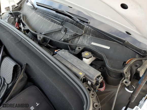 2019 Tesla Model X 75D with VIN 5YJXCAE29KF203978, listed as a Copart auction lot 46712135 with NaN miles and Salvage Title. Bid and sale history available at carsss.com. Image 12.