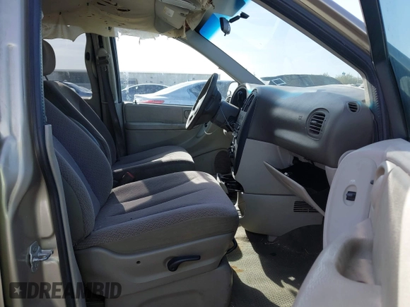 2007 Dodge Grand Caravan SE with VIN 1D4GP24R57B159225, listed as a IAAI auction lot 41807982 with 141,439 mi miles and . Bid and sale history available at DreamBid. Image 5.