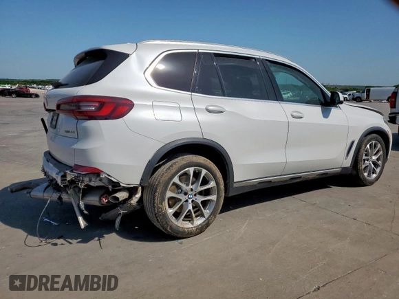 2022 BMW X5 sDrive40i with VIN 5UXCR4C01N9J66048, listed as a Copart auction lot 52227615 with Not Provided miles and Salvage Title. Bid and sale history available at DreamBid. Image 3.