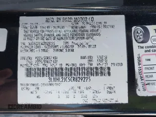 2012 Lincoln MKZ with VIN 3LNHL2JC5CR829225, listed as a IAAI auction lot 42088988 with 121,136 mi miles. Bid and sale history available at carsss.com. Image 9.