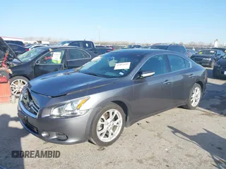 2014 Nissan Maxima 3.5 S with VIN 1N4AA5AP4EC476676, listed as a IAAI auction lot 41853243 with 104,616 mi miles. Bid and sale history available at carsss.com. Image 17.