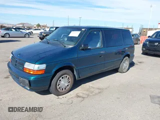 1995 Dodge Caravan z VIN 2B4GH55R6SR126834, wystawiony jako IAAI lot #40688913 z przebiegiem 39 192 mil mil oraz . Historia ofert i sprzedaży dostępna na DreamBid. Obrazek 2.