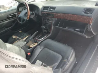 1999 Acura CL Premium z VIN 19UYA2250XL002300, wystawiony jako Copart lot #86815504 z przebiegiem 253 545 mil mil oraz Szkoda całkowita • Salvage title. Historia ofert i sprzedaży dostępna na DreamBid. Obrazek 8.
