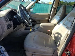 2002 Ford Explorer XLT z VIN 1FMZU73E42ZA95815, wystawiony jako Copart lot #60859075 z przebiegiem 194 308 mil mil oraz Nie do naprawy • Non repairable. Historia ofert i sprzedaży dostępna na DreamBid. Obrazek 7.