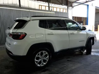 2024 Jeep Compass Latitude с VIN 3C4NJDBN6RT110487, выставлен на аукционе Copart как лот 62075885 с пробегом 26 410 миль миль и Списание • Salvage title. История ставок и продаж доступна на DreamBid. Изображение 3.