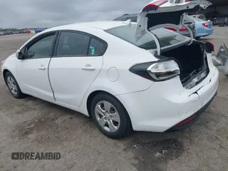 2018 Kia Forte LX with VIN 3KPFK4A78JE243751, listed as a IAAI auction lot 41907111 with 101,729 mi miles. Bid and sale history available at carsss.com. Image 3.