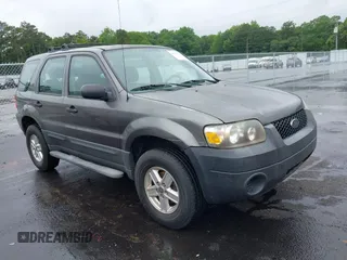 2006 Ford Escape XLS с VIN 1FMYU02Z46KA52355, выставлен на аукционе IAAI как лот 42376670 с пробегом Не указан миль и . История ставок и продаж доступна на DreamBid. Изображение 1.