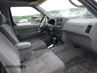 2000 Nissan Xterra XE with VIN 5N1ED28T3YC564719, listed as a IAAI auction lot 42358353 with 255,647 mi miles and . Bid and sale history available at DreamBid. Image 5.