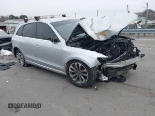 2013 Audi Q5 Premium with VIN WA1CFAFP9DA097618, listed as a IAAI auction lot 41386155 with 120,794 mi miles. Bid and sale history available at carsss.com. Image 1.