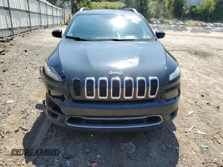 2015 Jeep Cherokee Limited with VIN 1C4PJMDS7FW501262, listed as a Copart auction lot 70025384 with 142,500 mi miles and Salvage Title. Bid and sale history available at carsss.com. Image 5.
