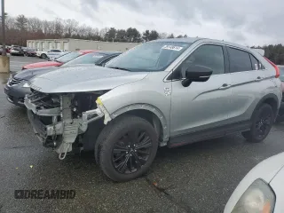 2020 Mitsubishi Eclipse Cross LE z VIN JA4AT4AA0LZ007986, wystawiony jako Copart lot #39148614 z przebiegiem 72 649 mil mil oraz Nie do naprawy • Non repairable. Historia ofert i sprzedaży dostępna na DreamBid. Obrazek 1.
