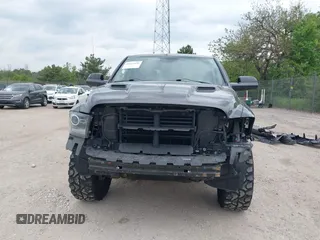 2014 Ram 1500 Sport с VIN 1C6RR7MT3ES221413, выставлен на аукционе IAAI как лот 42422956 с пробегом 151 429 миль миль и . История ставок и продаж доступна на DreamBid. Изображение 6.